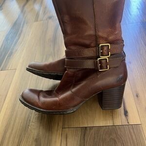 Born BOC Leather tall Boots Western Motorcycle Cowgirl‎ Buckle Hipster Sz 8.5